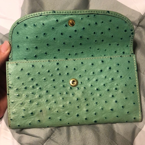 Dooney & Bourke wallet - Picture 2 of 11